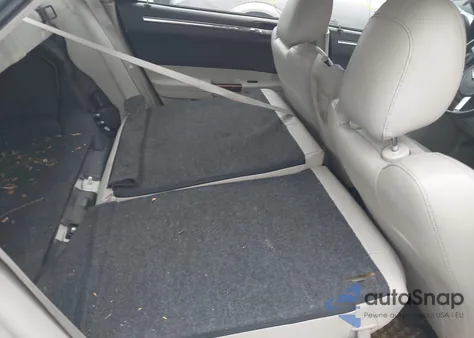 2005 Chrysler 300C z USA, uszkodzony, nr VIN 2C3JA63H75H659593